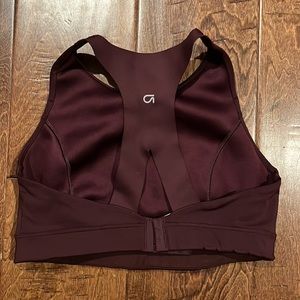 GAP Racerback Sports Bra Medium | Moisture-Wicking Stretch Activewear